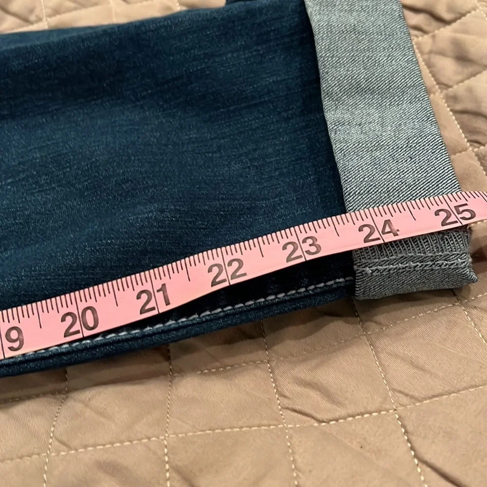 Seven7 Capri length jeans with cargo pockets - Picture 8 of 8